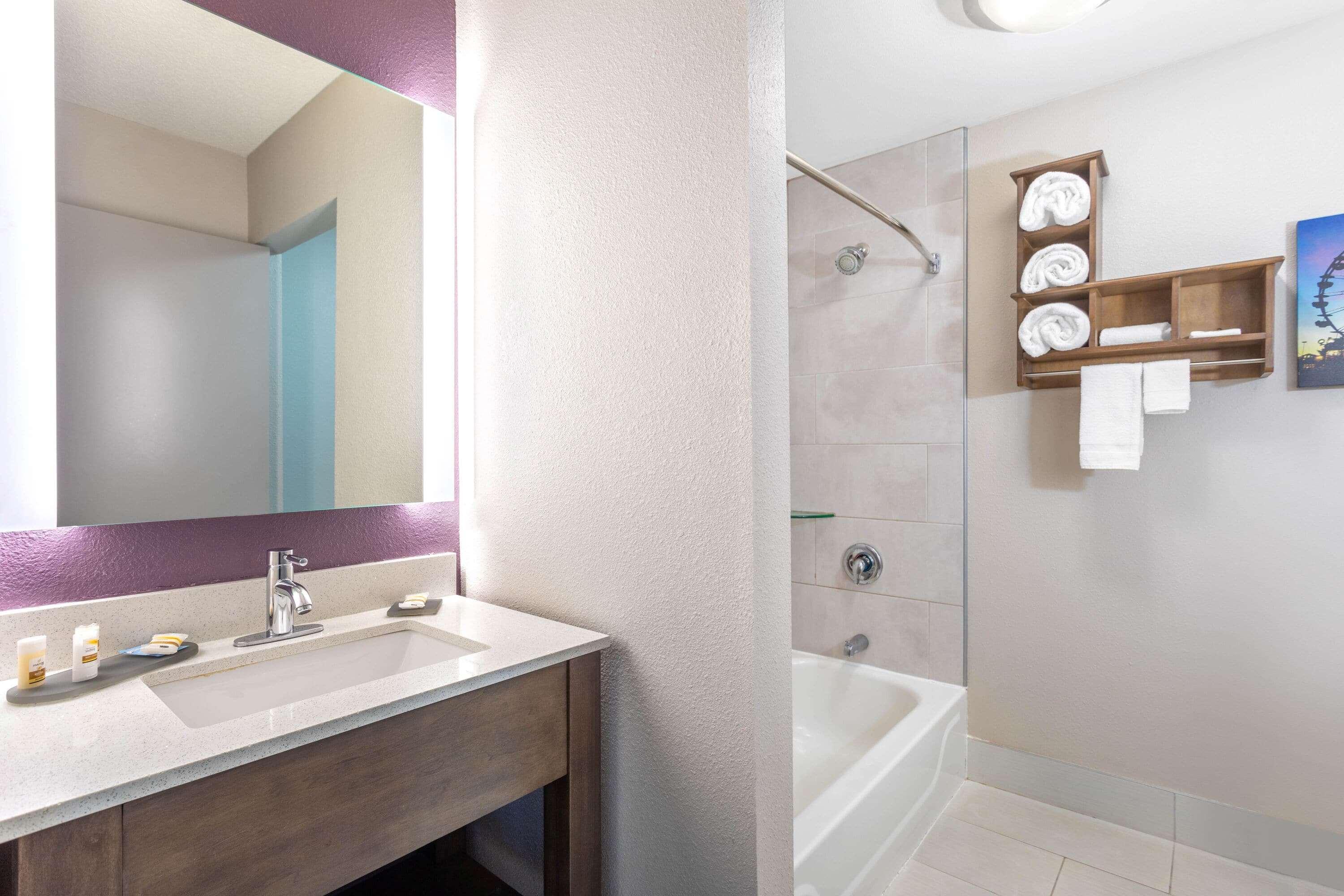 La Quinta By Wyndham Hopkinsville Bagian luar foto